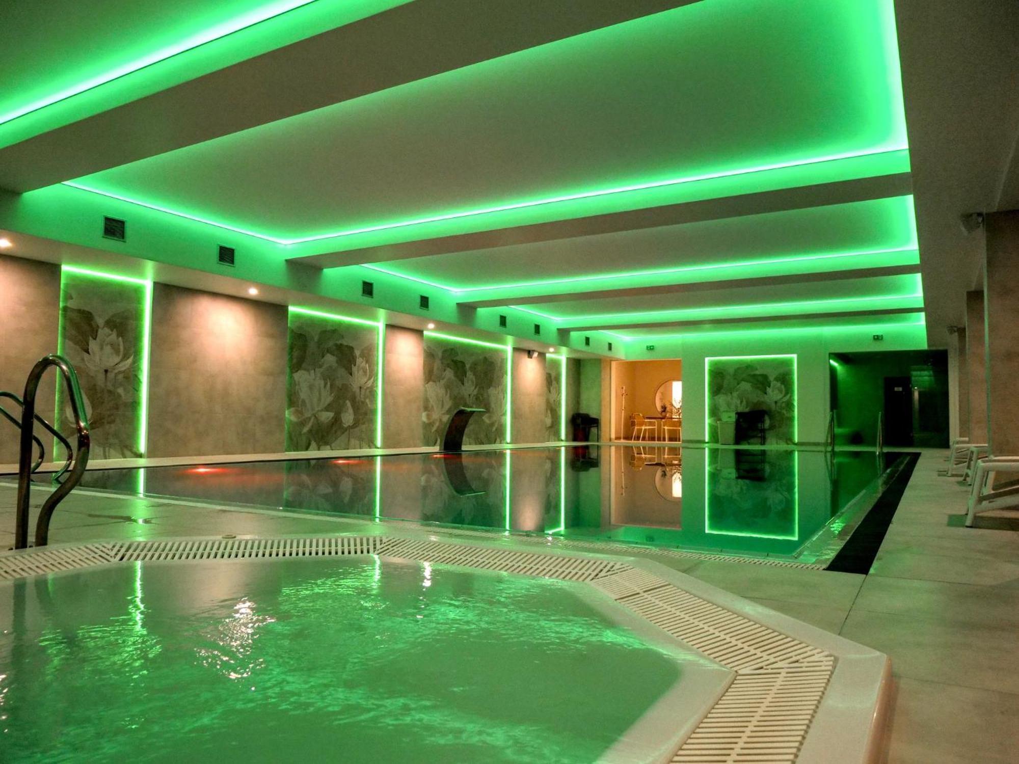 Resort Król Plaza Spa&Wellness Jarosławiec Exterior foto