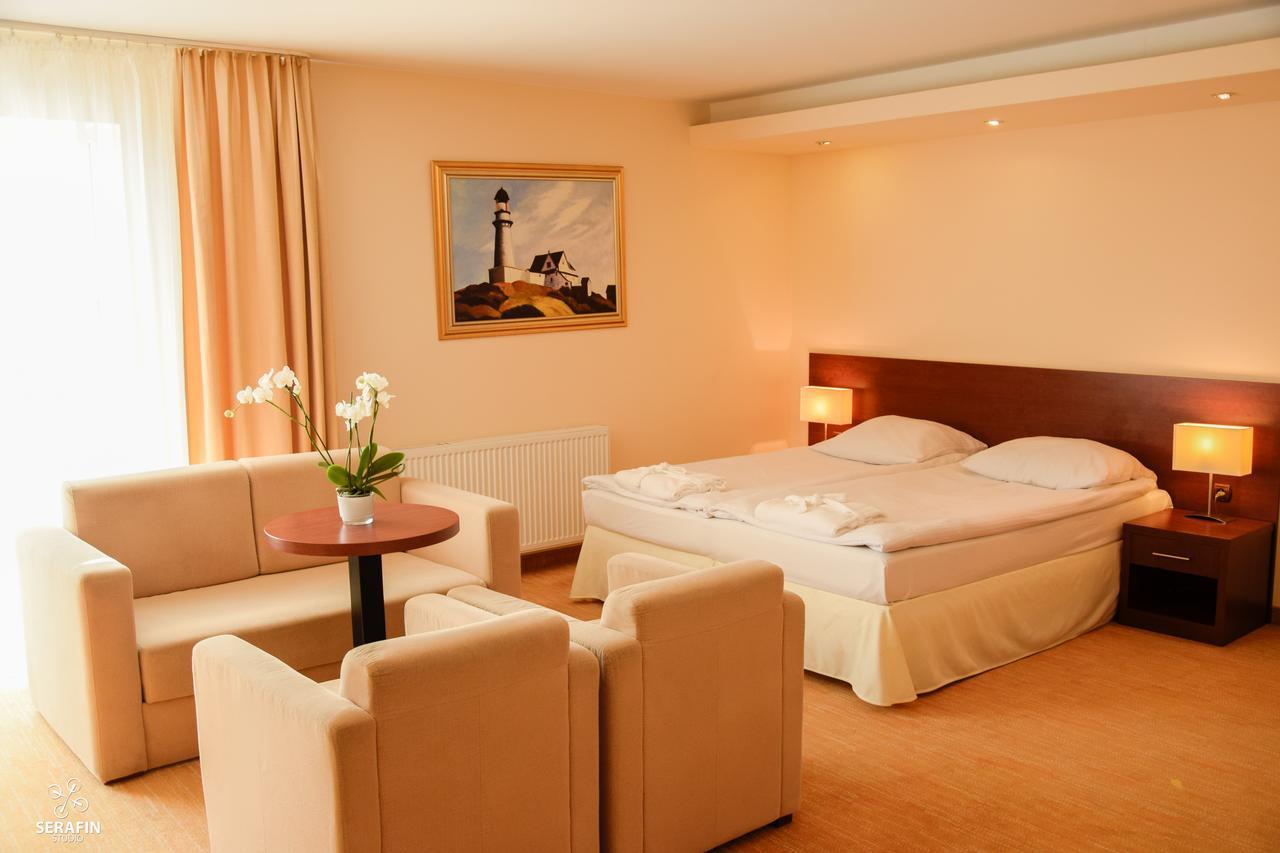 Resort Król Plaza Spa&Wellness Jarosławiec Exterior foto